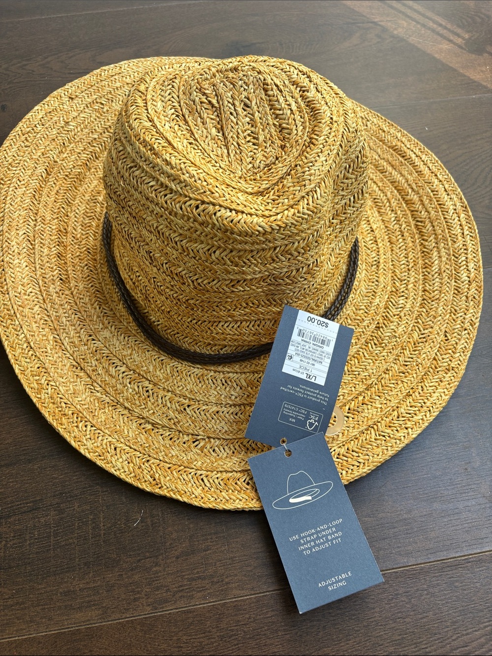 Women’s Straw Sun Hat with Dark Brown Band